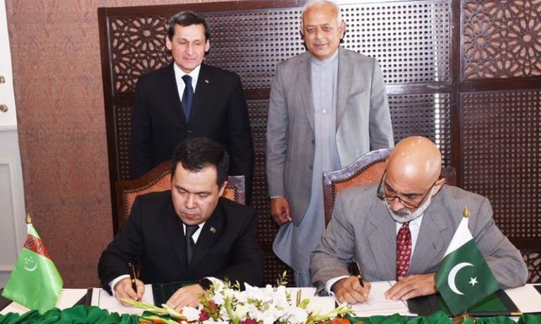 پاکستان اور ترکمانستان کے مابین تاپی گیس پائپ لائن کے معاہدے پر دستخط