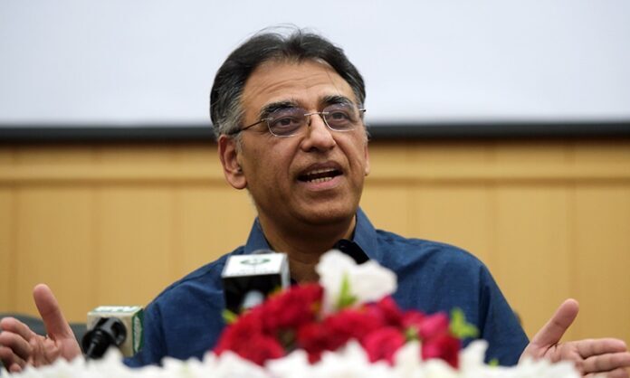 PAKISTAN-ECONOMY-MINISTER-RESIGNATION