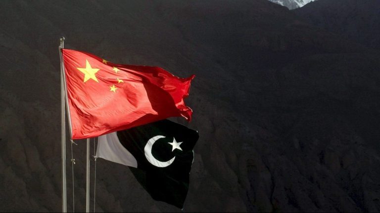 کورونا وائرس، پاک چین تجارت پر اثرانداز ہو رہا ہے: عبدالرزاق دائود