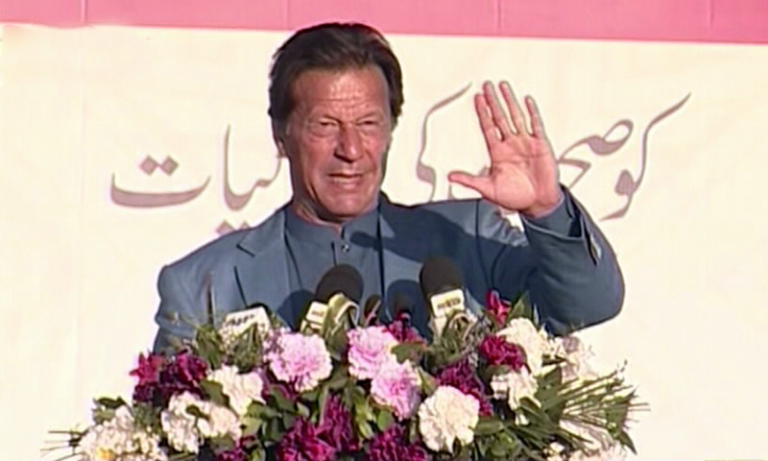 وزیر اعظم کا آٹے اور چینی بحران میں حکومت کوتاہی کا اعتراف، ذمہ داروں کیخلاف کارروائی کا عندیہ