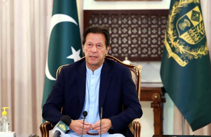 Imran-Khan-1-696x452