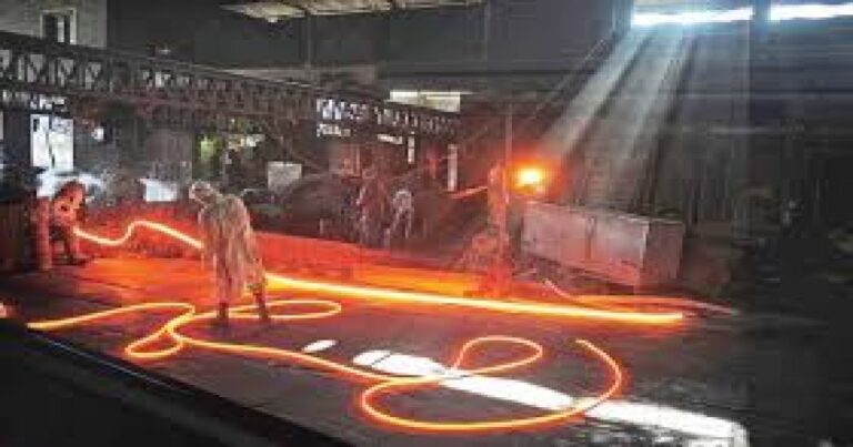 سٹیل ملز کی نجکاری کے لیے ٹرانزیکشن ایڈوائزرز کی تعیناتی پر سوالات کھڑے ہو گئے