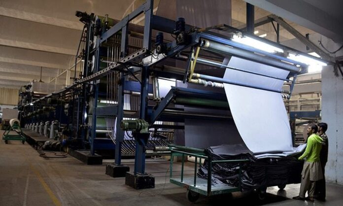 PAKISTAN-ENERGY-INDUSTRY-TEXTILES
