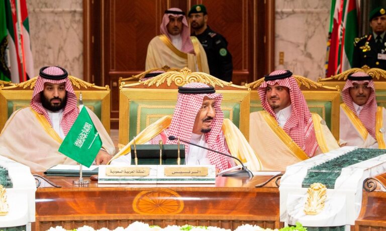 سعودی عرب: غیرملکیوں پر انحصار کم کرنے کیلئے مقامی افرادی قوت کی ترقی کا پروگرام شروع