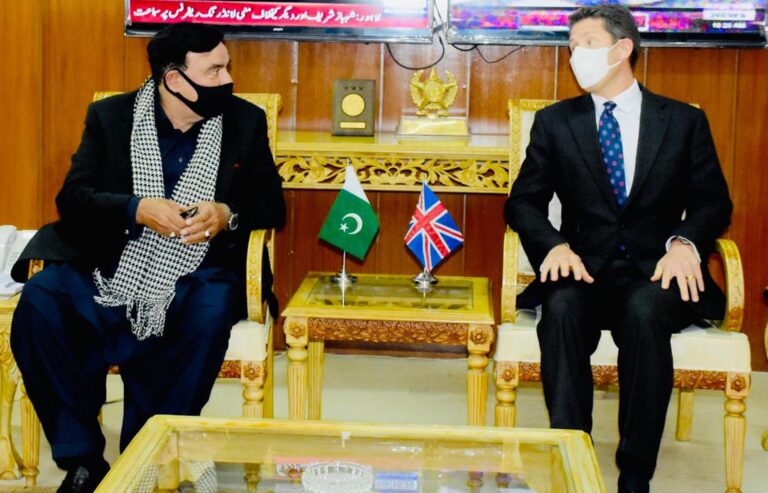 پاکستان اور برطانیہ کا مجرموں کی حوالگی کے معاہدے کو جلد حتمی شکل دینے پر اتفاق