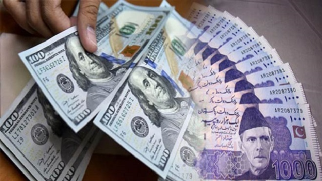 انٹربینک، اوپن مارکیٹ ریٹ میں نمایاں فرق آئی ایم ایف جائزے میں پاکستان کو مشکل صورتحال سے دوچار کر سکتا ہے